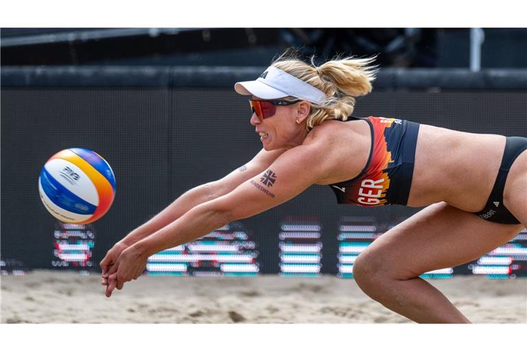 Neue Rolle, alte Umgebung – warum Karla Borger weiter im Sand steht Karla Borger setzte ihre Beachvolleyball-Karriere fort.
