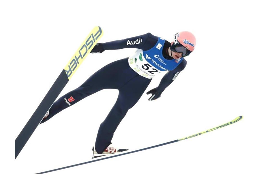 Skispringer Geiger Zweiter - Kraft siegt