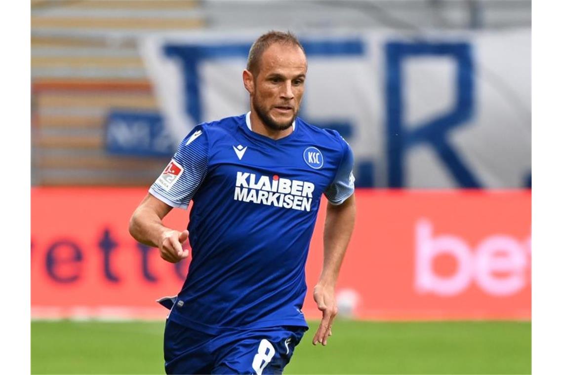 Stiefler hofft auf neuen Vertrag beim Karlsruher SC Karlsruhes Manuel Stiefler. Foto: Uli Deck/dpa-pool/dpa/Archivbild
