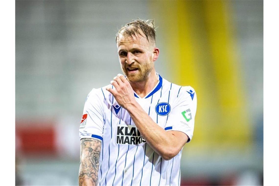 KSC reist mit Hofmann zum Nachholspiel nach Düsseldorf Karlsruhes Philipp Hofmann. Foto: David Inderlied/dpa/Archivbild
