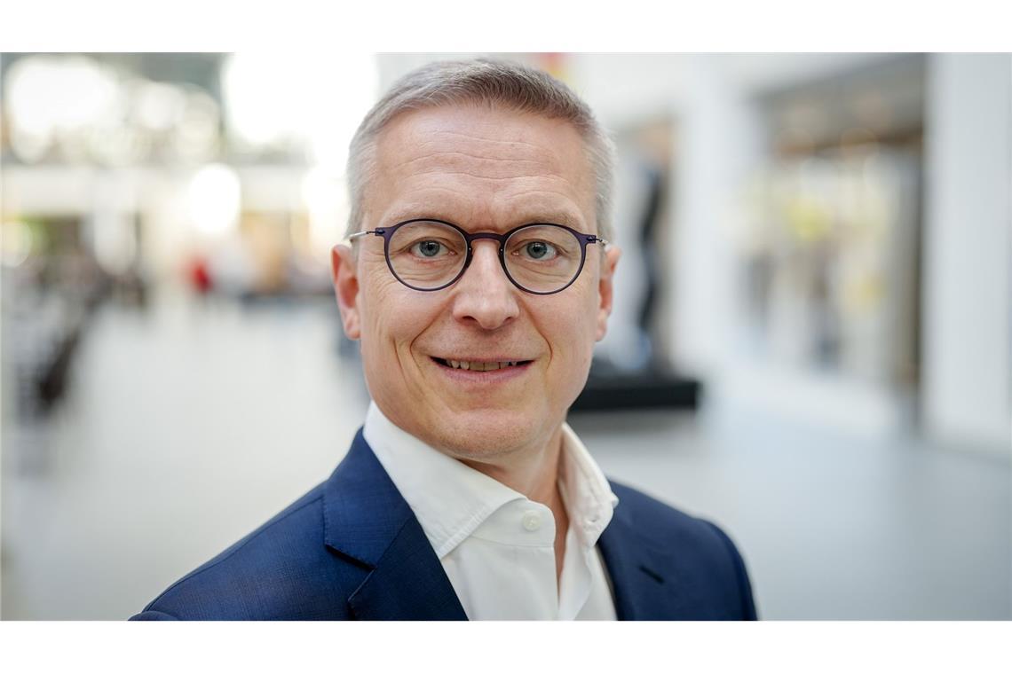 CDU/CSU-Kabinettsliste: Erfahrung und kleine Überraschungen Karsten Wildberger betritt echtes Neuland: Er wird erster Digitalminister einer deutschen Bundesregierung.