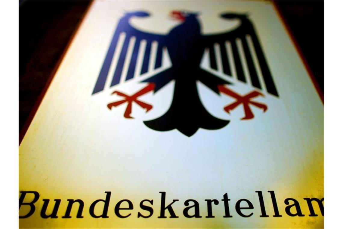 Kartellamt verhängt Bußgelder über 358 Millionen Euro Kartellabsprachen sind grundsätzlich verboten: Sie hemmen den Wettbewerb, was beim Kunden zu höheren Kosten führt. Foto: Oliver Berg/dpa