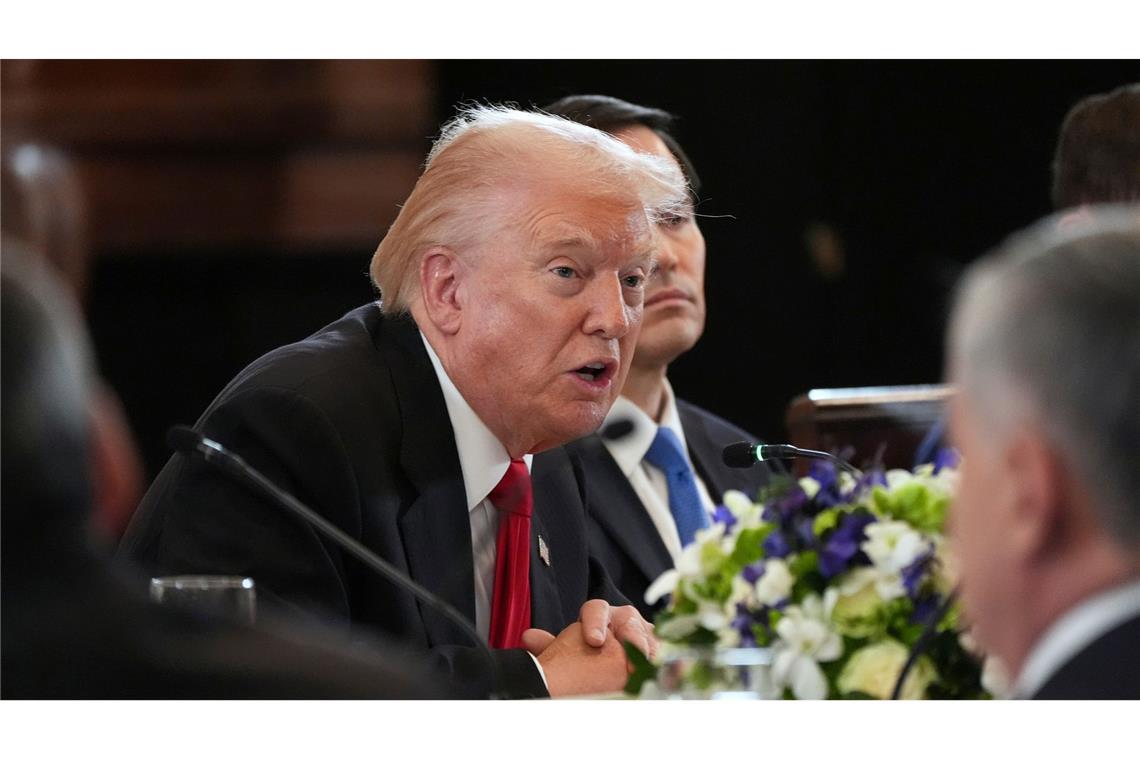 Kasachstan ist nach Worten Trumps das erste Land seiner zweiten Amtszeit, das den Abraham-Abkommen beigetreten sei - "das erste von vielen".