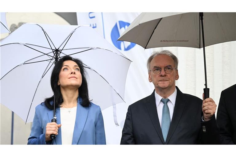 Katherina Reiche besucht Chemiepark Leuna