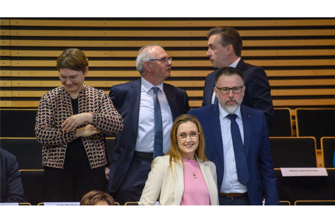 Kathleen Schulze war auf der Besuchertribüne dabei, als ihr Mann zum Ministerpräsidenten gewählt wurde.