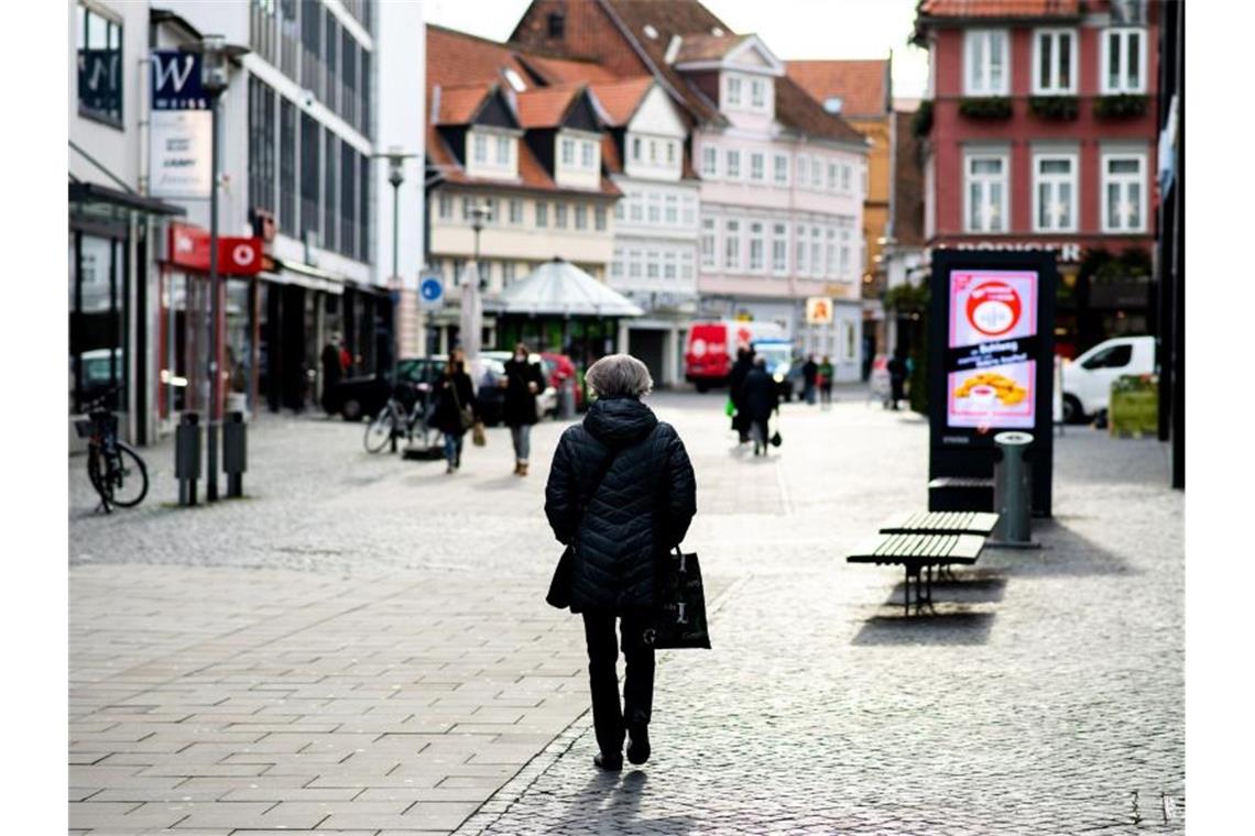 Kaum Besucher in der Corona-Pandemie: Die Fußgängerzone der Braunschweiger Innenstadt. Foto: Hauke-Christian Dittrich/dpa