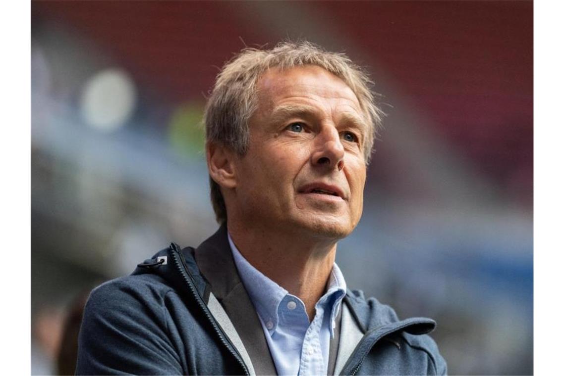 Perfekt: Klinsmann im Hertha-Aufsichtsrat Kehrt in die Bundesliga zurück: Ex-Bundestrainer Jürgen Klinsmann. Foto: Robert Michael/zb/dpa