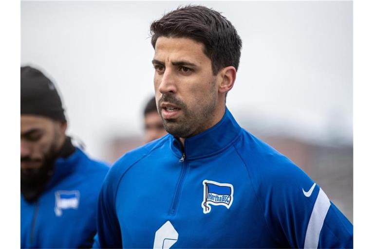 Kehrt mit Hertha BSC nach Stuttgart zurück: Sami Khedira. Foto: Andreas Gora/dpa