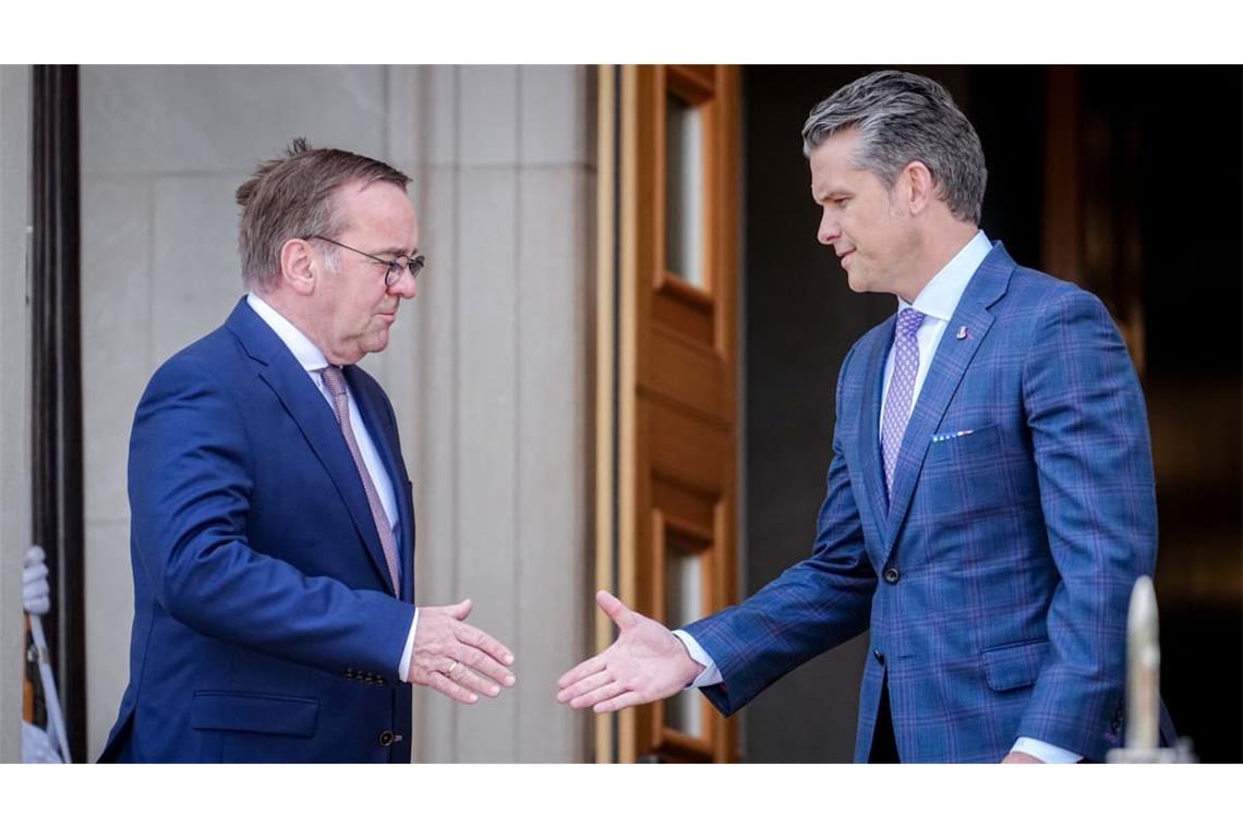 Kein einfacher Partner: Verteidigungsminister Pistorius mit US-„Kriegsminister“ Hegseth im Juli 2025 in Washington.