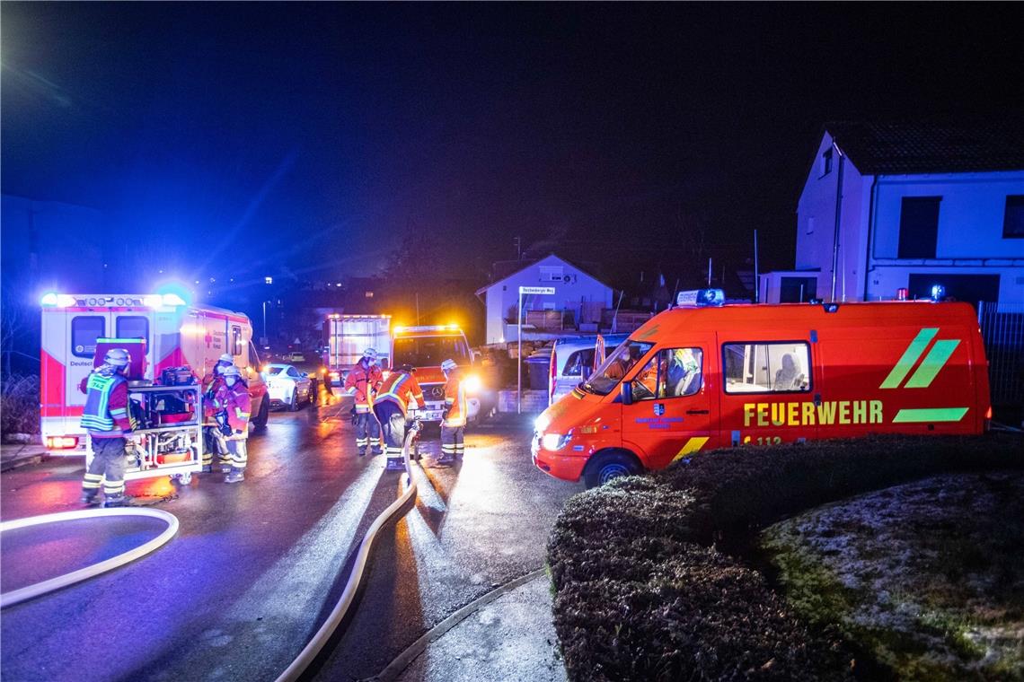 Kellerbrand in Backnang. Foto: S. Adomat/7aktuell