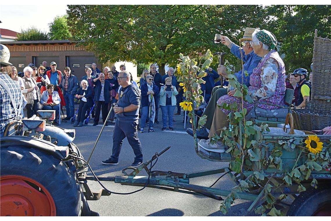 Kelterfest und Umzug in Aspach, Kelterfest wie früher mit Festumzug am Sonntag i...