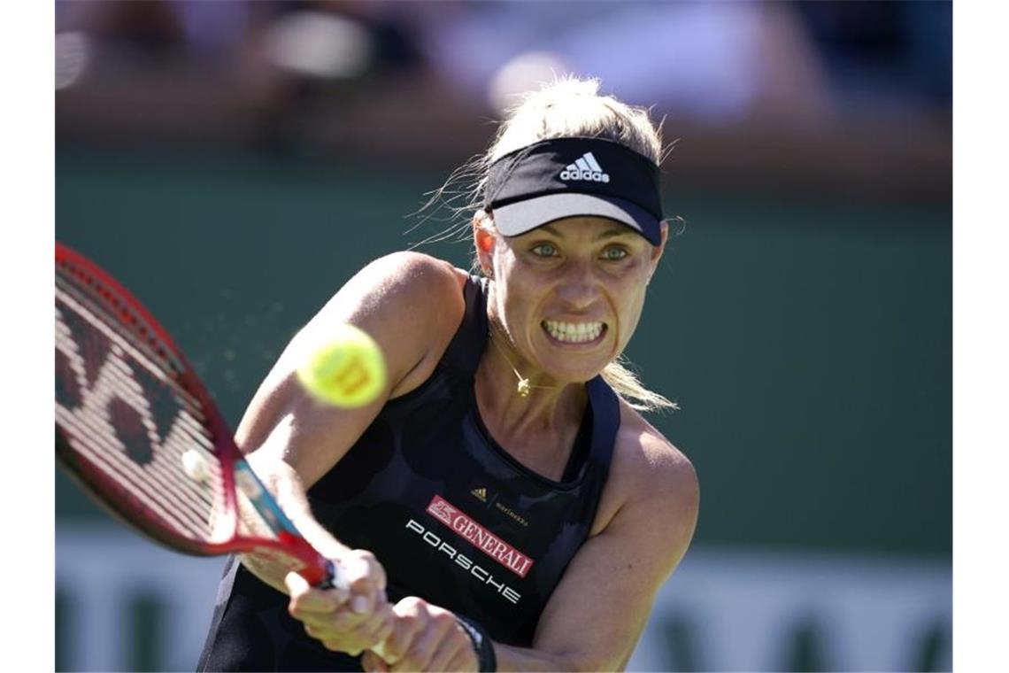 Kerber zieht beim Tennis-Turnier in Indian Wells nach einem 6:2, 1:6 und 6:4 gegen Darja Kasstkina ins Achtelfinale . Foto: Mark J. Terrill/AP/dpa