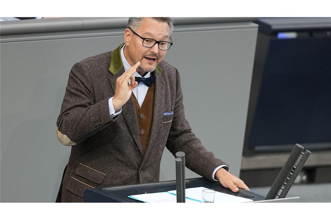 Keuter war durch einen "t-Online"-Bericht in den Fokus geraten, wonach er seine Freundin in seinem Bundestagsbüro beschäftige. (Archivbild)