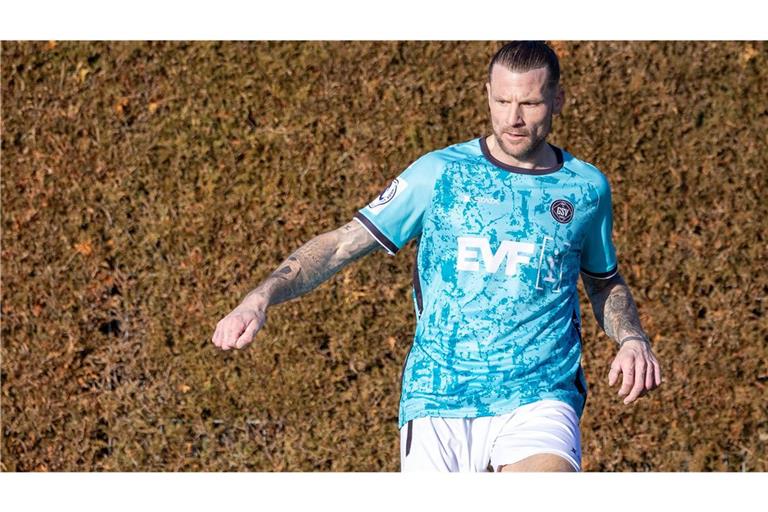 Kevin Dicklhuber im Dress des 1. Göppinger SV