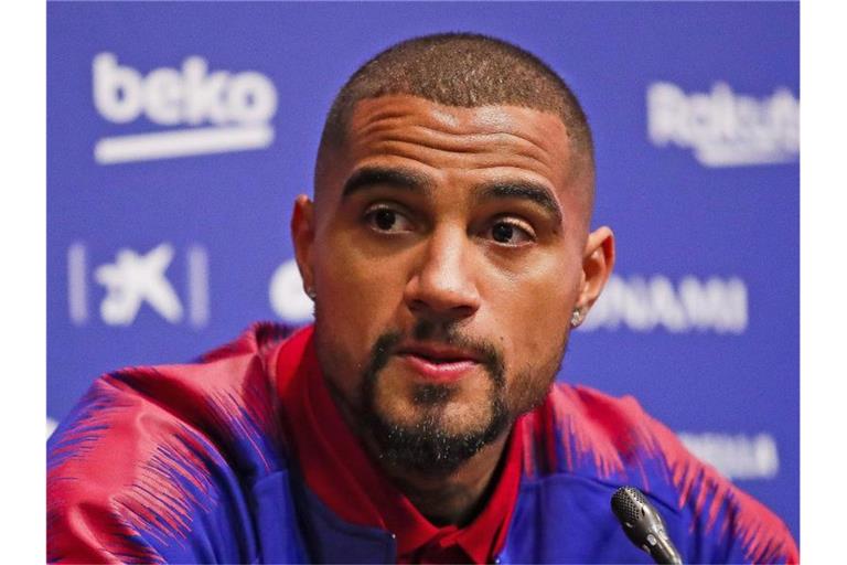 Kevin-Prince Boateng spricht bei einer Pressekonferenz. Foto: Marc Dominguez/ZUMA Wire/dpa