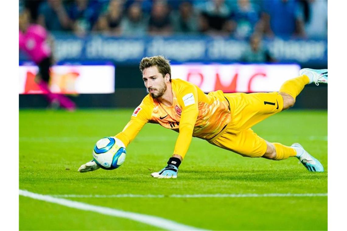 Kevin Trapp sieht Eintracht Frankfurt verbessert. Foto: Uwe Anspach