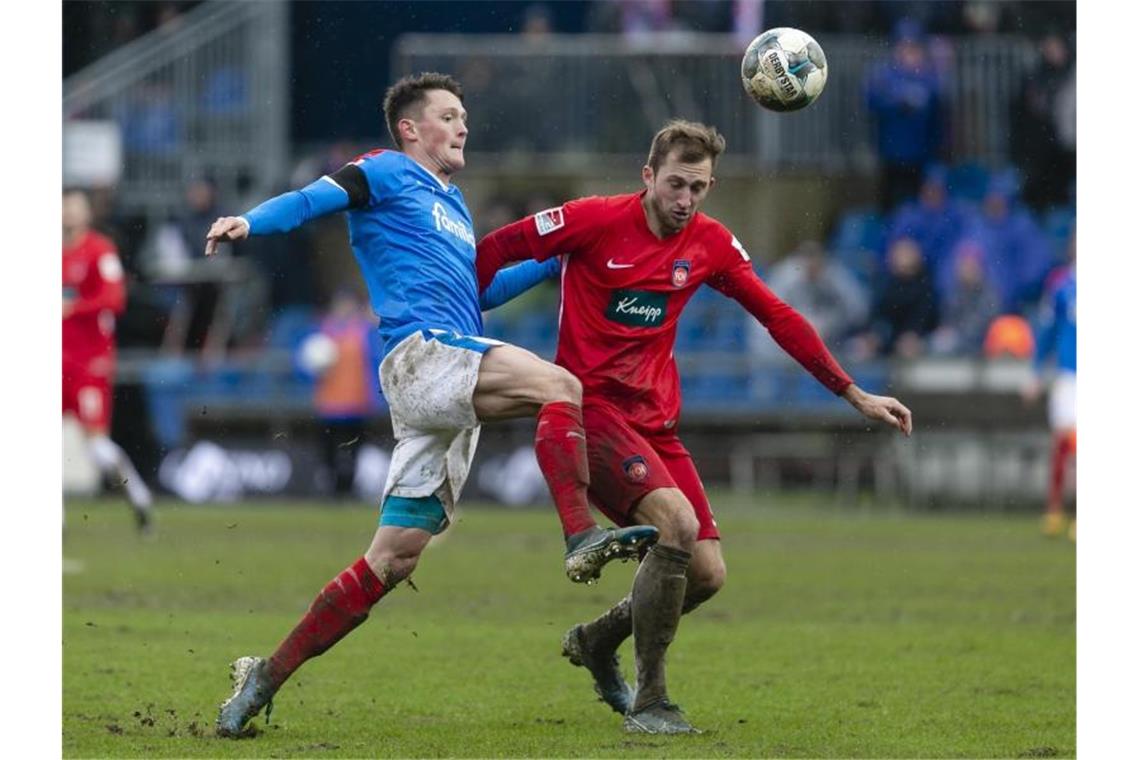 Heidenheim nach 1:0 bei Holstein Kiel weiter Tabellenvierter