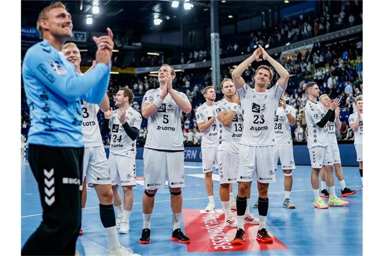 Kiels Handballer wollen auch nach dem Königsklassen-Auftakt bei Meschkow Brest Grund zum Jubel haben. Foto: Axel Heimken/dpa