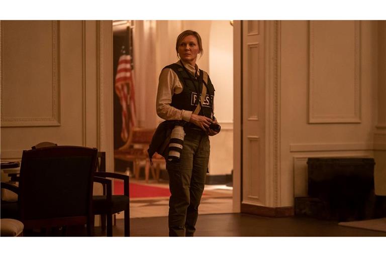 Kirsten Dunst in einer Szene des Films "Civil War".