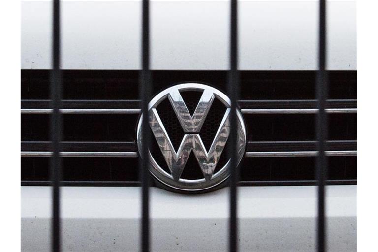 Kläger haben auch Anspruch auf Schadenersatz von VW, wenn sie das Auto weiterverkauft haben. Foto: picture alliance / Lino Mirgeler/dpa