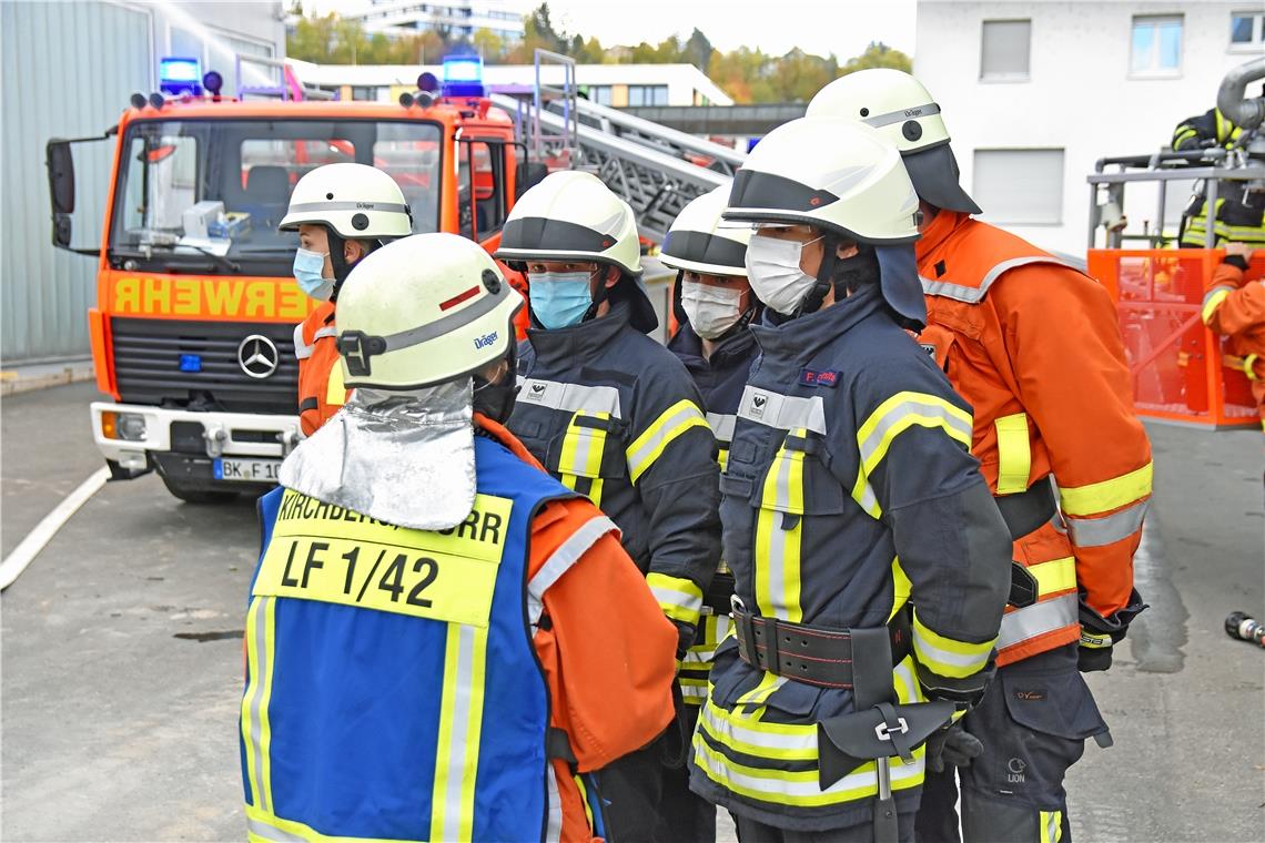 Klare Kommunikation ist im Einsatz wichtig: Jeder muss genau wissen, was zu tun ...