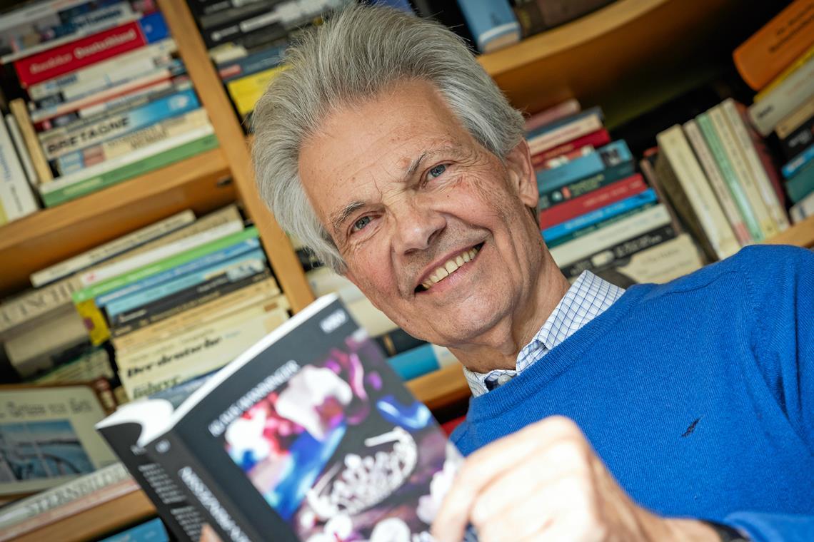Neuer Krimi von Klaus Wanninger: Viel Wirbel auf der Schwäbischen Alb Klaus Wanninger hat den neuen Krimi „Schwaben-Prinzessin“ vorgelegt. Foto: Alexander Becher