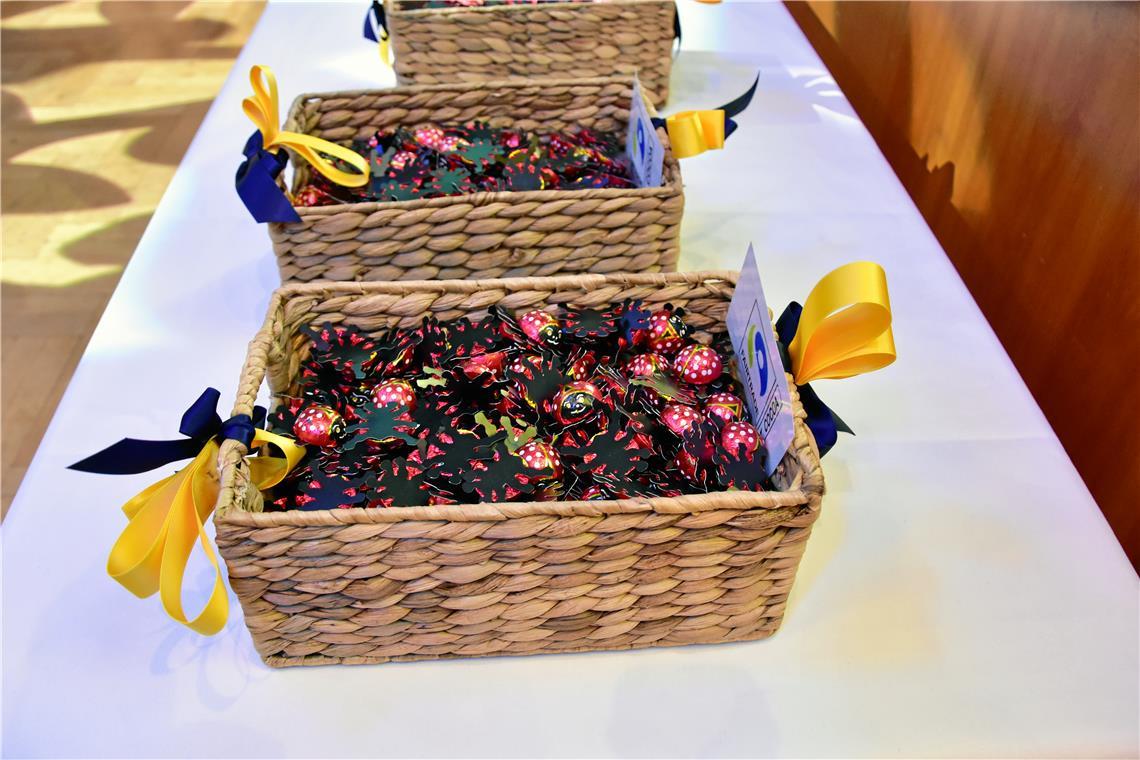 Kleine Glücksbringerchen gibt es auch für die Gäste.