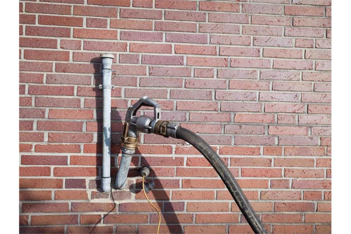 Wettbewerbszentrale beanstandet Werbung mit Klimaneutralität "Klimaneutrales Premium-Heizöl" - das ist das Verpsrechen eines Anbieters. Handelt es sich um Wettbewerbsverzerrung?. Foto: Christian Charisius/dpa