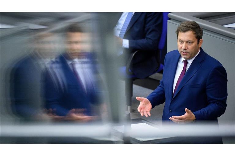Klingbeil brachte seinen Etatentwurf in den Bundestag ein.