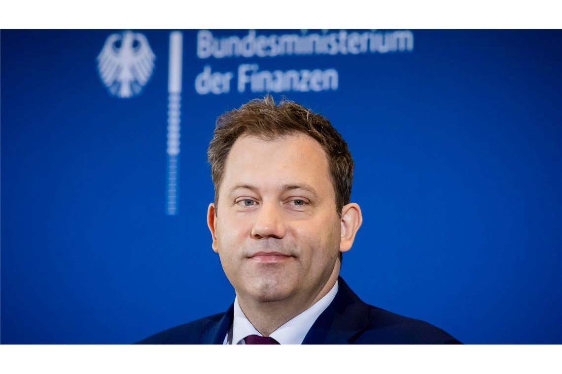 Steuerschätzung: Keine Entlastung für Klingbeils Haushalte Klingbeil sieht keine Chance für zusätzliche Wünsche seiner Kabinettskollegen.