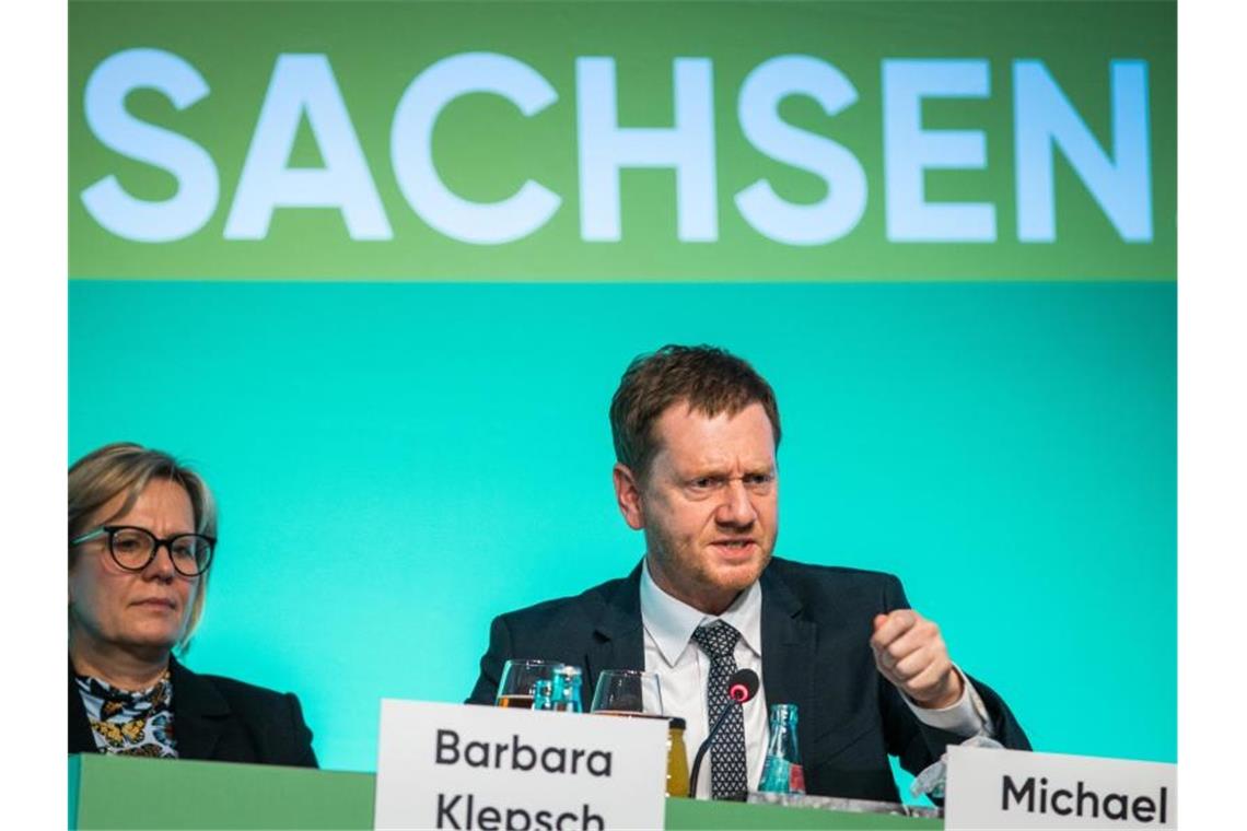 Regierungsbündnis von CDU, Grünen und SPD in Sachsen steht Koalition von Ministerpräsident Kretschmer (CDU) steht. Foto: Oliver Killig/dpa-Zentralbild/dpa