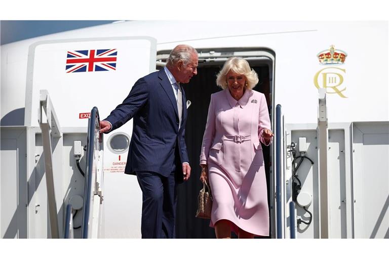 König Charles III. und Königin Camilla treffen in den USA ein.