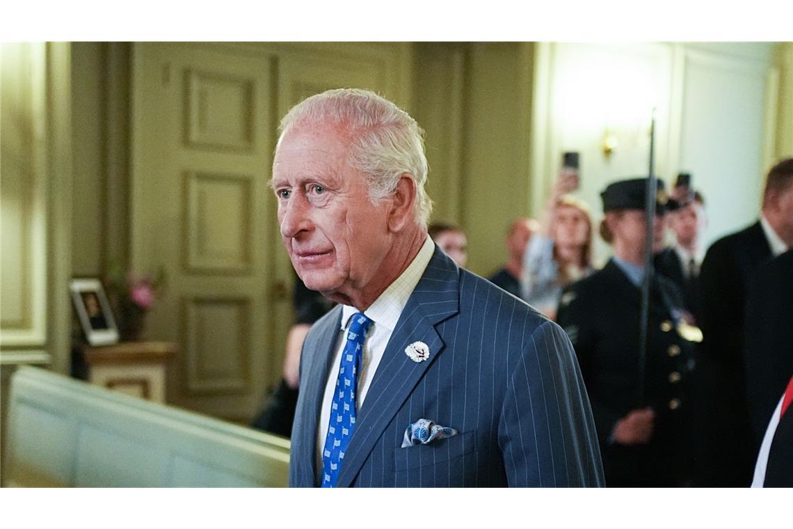 König Charles III.: „Meine Frau und ich sind zutiefst schockiert“ König Charles trauert.