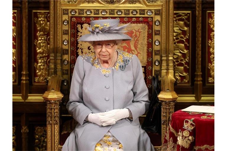Königin Elizabeth II. bei einer Rede im House of Lords im Londoner Palace of Westminster. Foto: Chris Jackson/PA Wire/dpa
