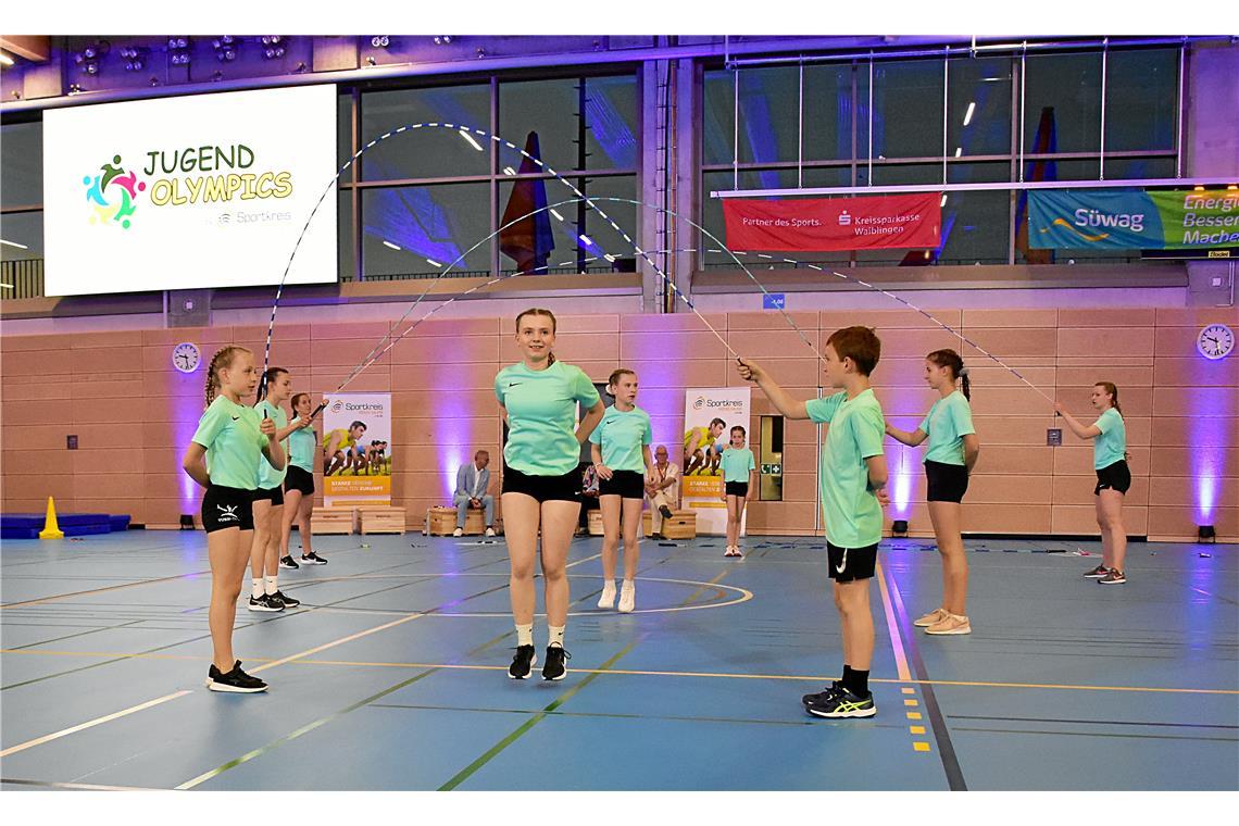 Könnerinnen und Könner mit dem Seil: Die Rope-Skipping-Gruppe der SV Remshalden.