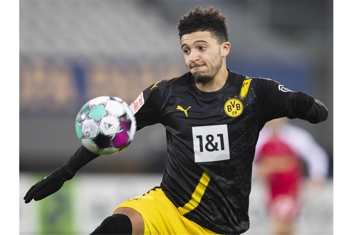 Fußball-Bundesliga am Samstag: Fünf Spiele, fünf Köpfe Könnte beim BVB in die Startelf rücken: Jadon Sancho. Foto: Tom Weller/dpa