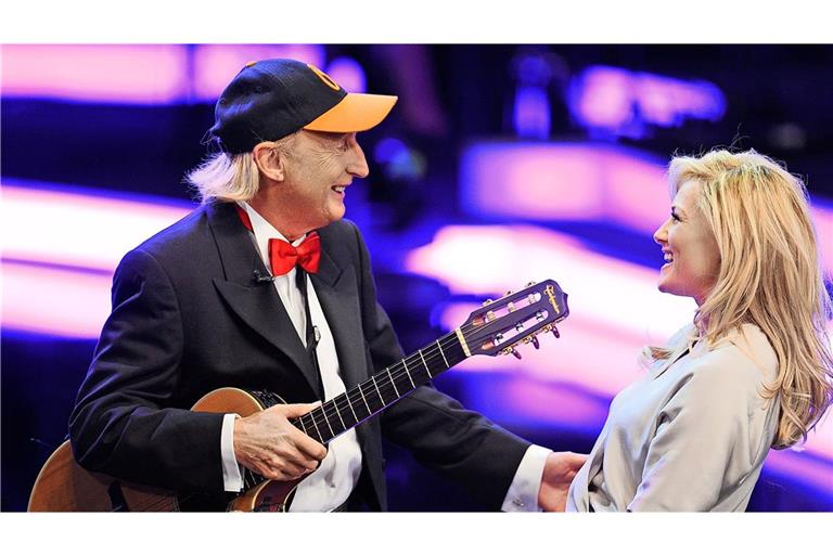 Komiker Otto Waalkes (77) bekommt den Deutschen Fernsehpreis für sein Lebenswerk. (Archivbild)