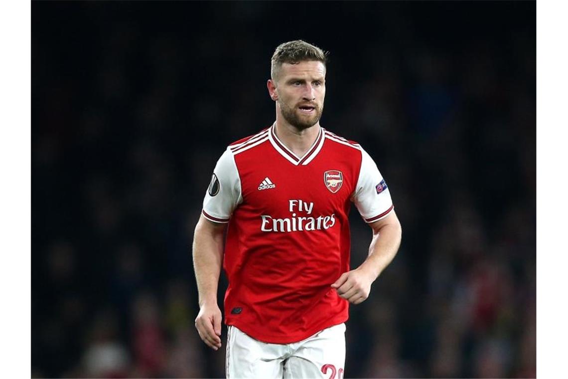 Schalke-Coup zum Transferende: Mustafi kommt, Kabak geht Kommt vom FC Arsenal zum FC Schalke 04: Shkodran Mustafi. Foto: Nigel French/PA Wire/dpa