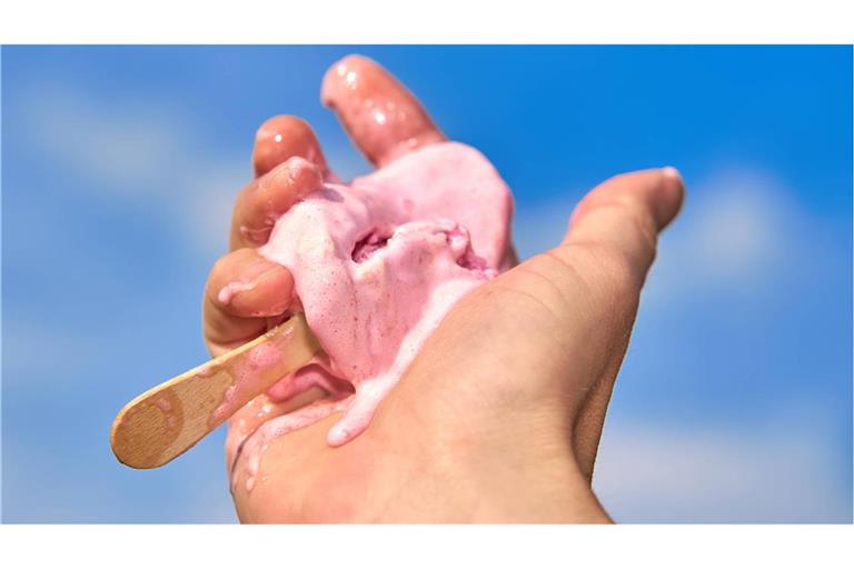 Kommt wieder ein Hitzesommer, bei dem sogar das Eis in der Hand schmilzt?