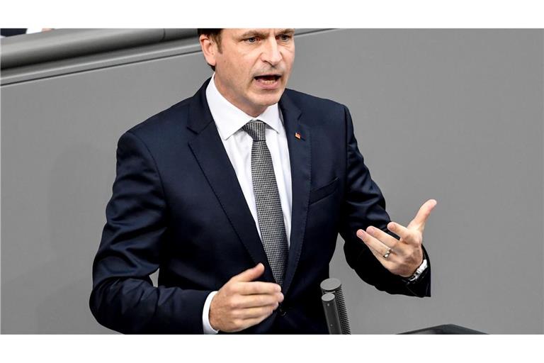 Kommunen-Spitzenvertreter André Berghegger, hier noch als CDU-Bundestagsabgeordneter am Rednerpult. (Archivbild)