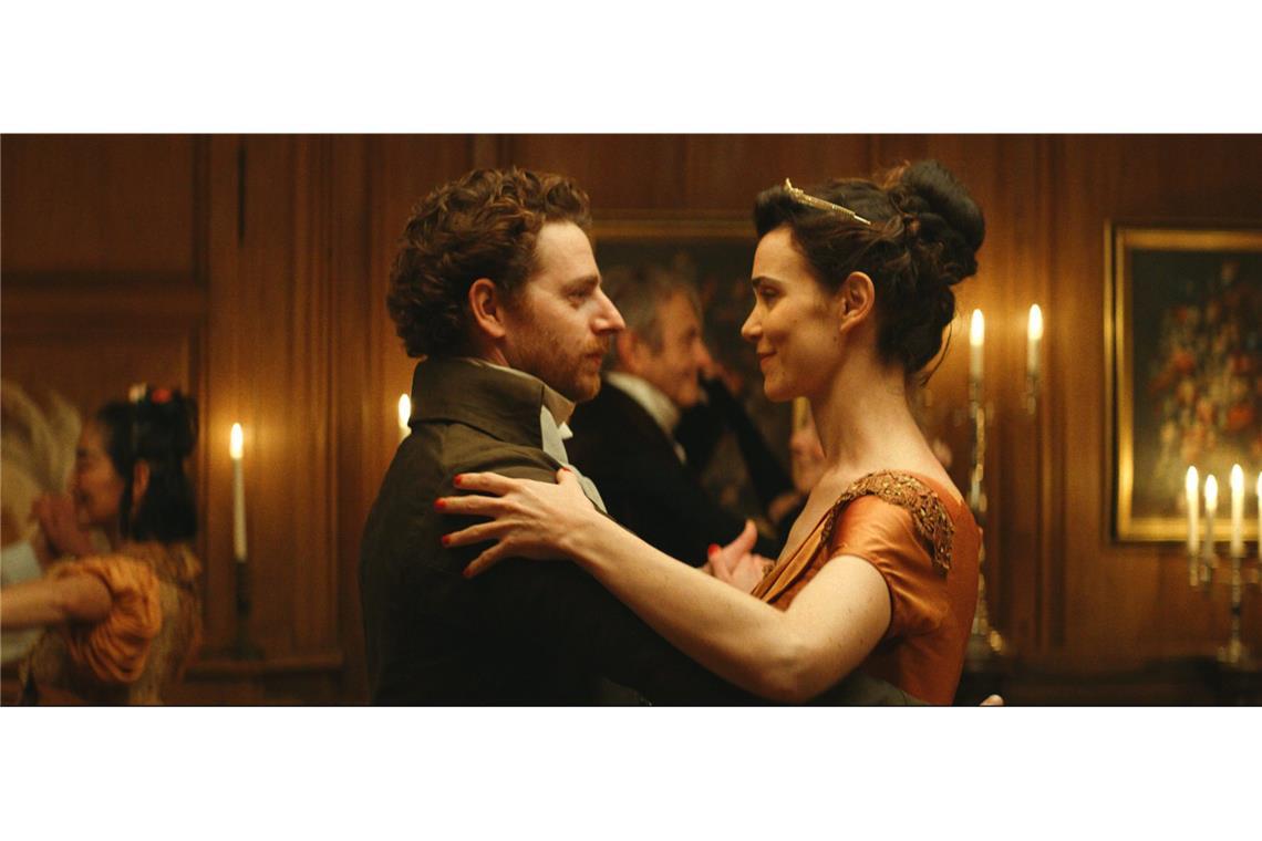 Neue Kinokomödie „Jane Austen und das Chaos in meinem Leben“ feiert die Kultautorin Komplexe Choreographie: Agathes (Camille Rutherford) spontane Verliebtheit in ihren besten Freund Félix (Pablo Pauly) gedeiht in bedächtigen Schrittfolgen.