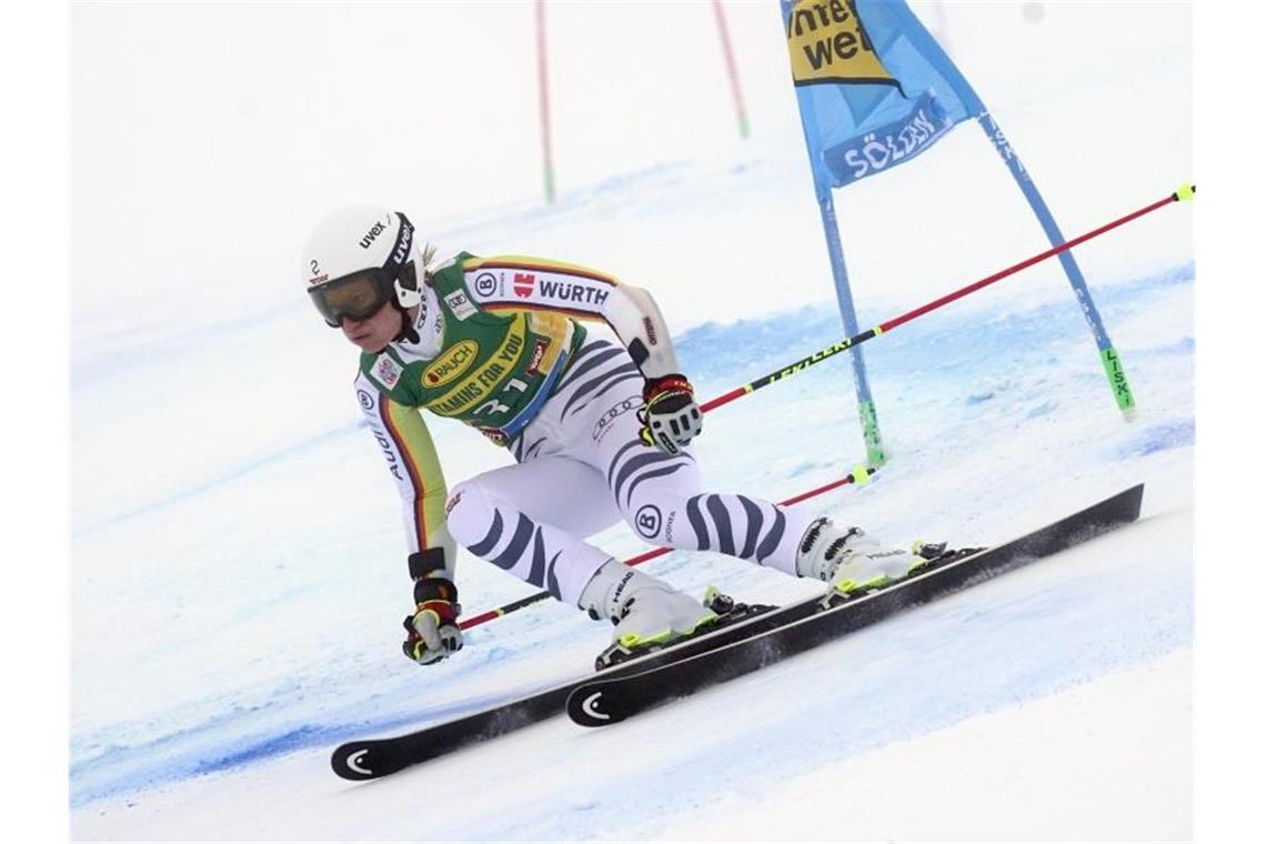 Keine DSV-Punkte bei Bassino-Sieg in Sölden Konnte sich beim Weltcup-Auftakt in Sölden nicht für den zweiten Durchgang qualifizieren: Lena Dürr. Foto: Giovanni Auletta/AP/dpa