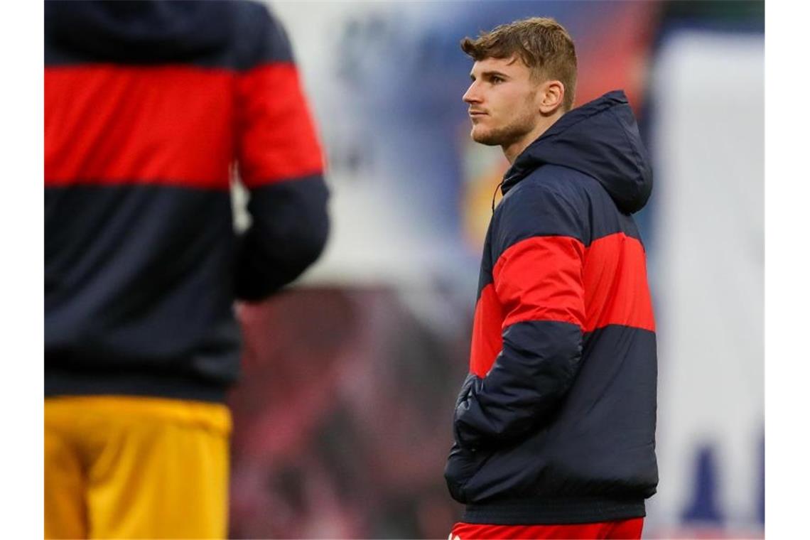 Timo Werner bei Leipziger Spiel in Wolfsburg auf der Bank