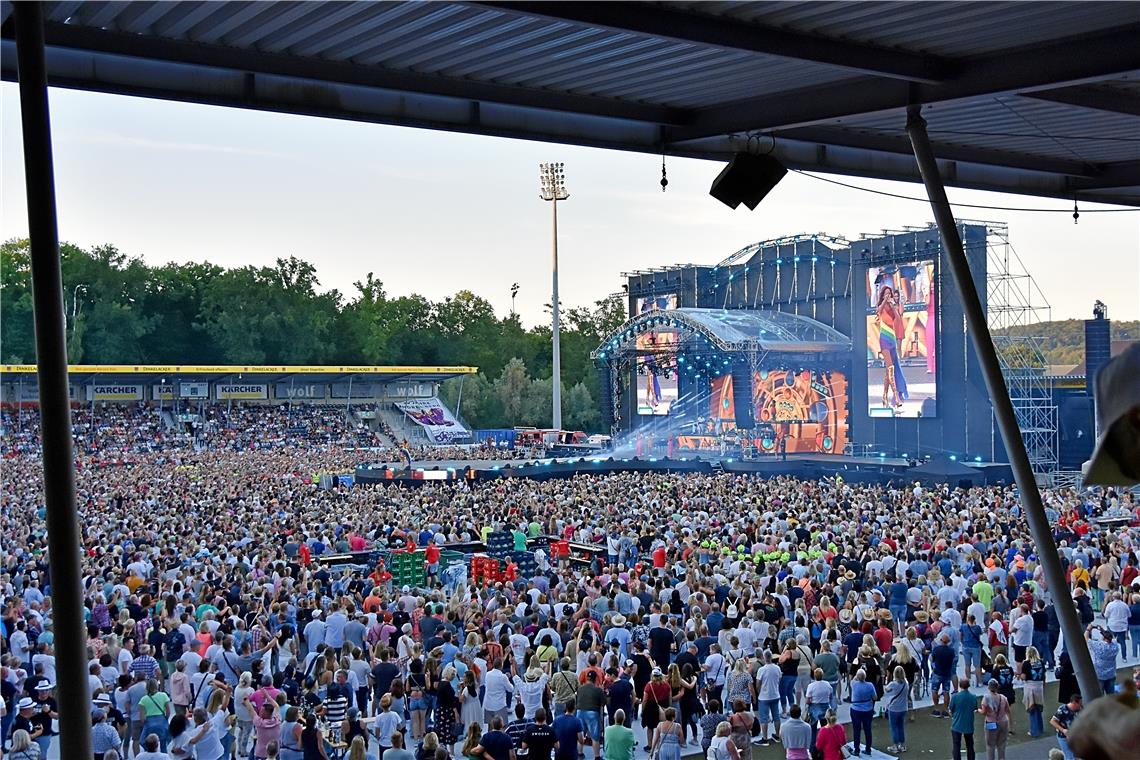 Konzert am Samstag. 15. Heimspiel Andrea Berg, 