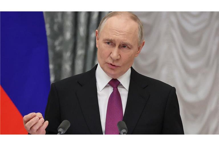 Kremlchef Putin bereitet mit seiner Führung mögliche russische Atomwaffentests vor. (Archivbild)