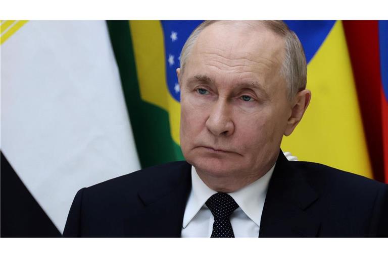 Kremlchef Wladimir Putin feuerte Verkehrsminister Roman Starowoit nach einem guten Jahr im Amt - kurz darauf wurde er tot aufgefunden. (Archivbild)