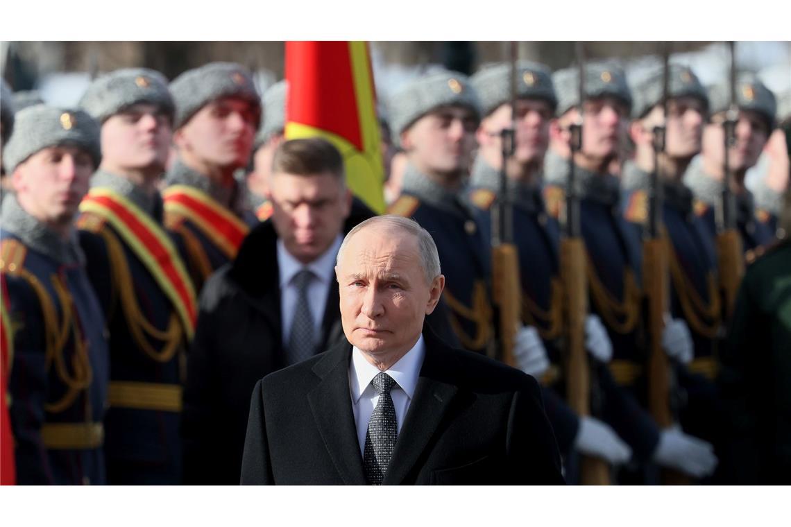 Kremlchef Wladimir Putin will seine Kriegsziele in der Ukraine auf dem Schlachtfeld oder bei den Verhandlungen erreichen.