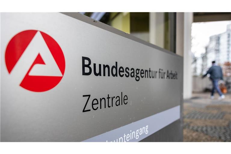 Kriminelle wollten Leistungen ergattern.