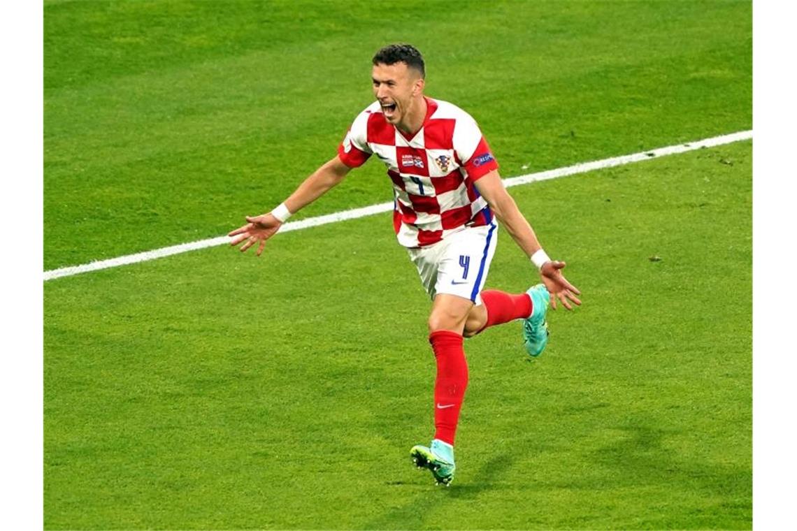 Kroatiens Ivan Perisic feiert das 3:1. Foto: Owen Humphreys/PA Wire/dpa