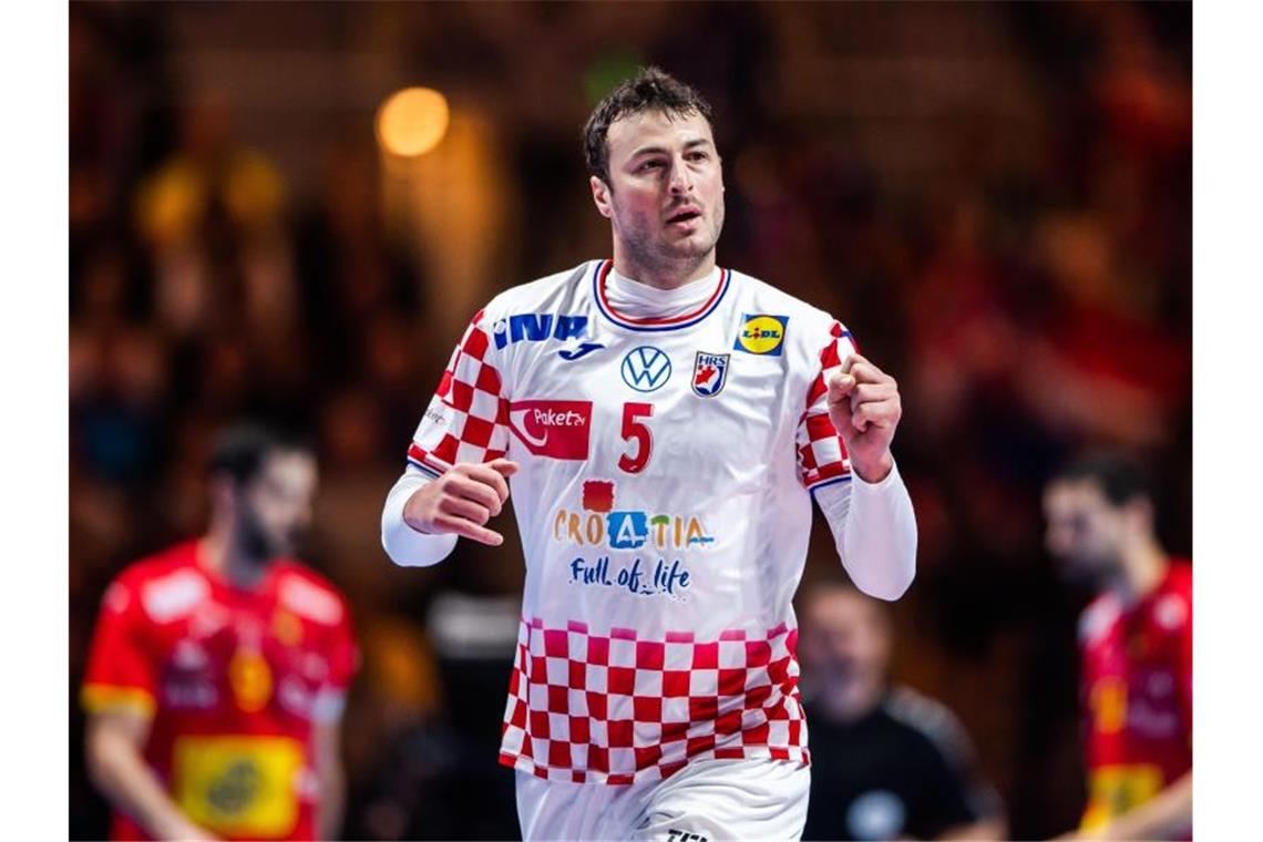 Kroatiens Topstar Domagoj Duvnjak ballt nach einem Tor die Faust. Foto: Jesper Zerman/Bildbyran via ZUMA Press/dpa